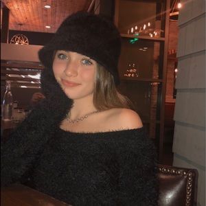 Black furry bucket hat